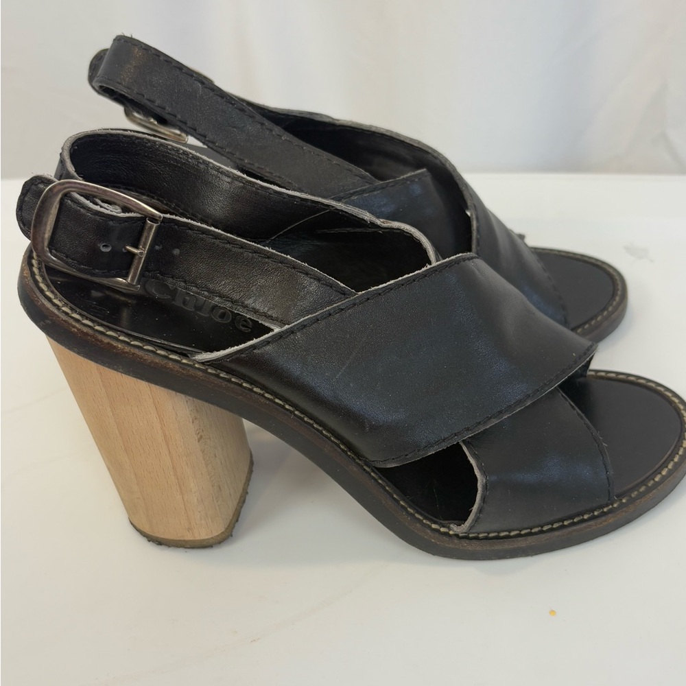 Chloé Women's Black Sandals Size size 39